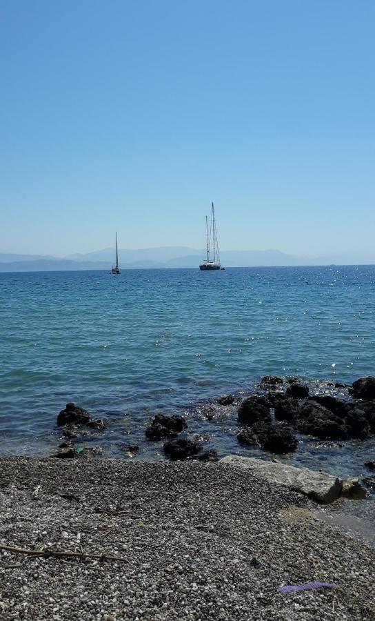 Ο Κόκκινος Δράκος Ξενοδοχείο Δασιά Εξωτερικό φωτογραφία